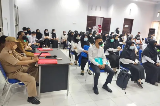 105 Orang Ikut Tes Wawancara...