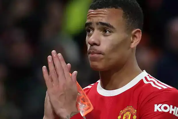 MU Ditekuk Wolves, Ralf...
