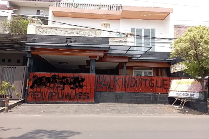 Viral Aksi Vandalisme...