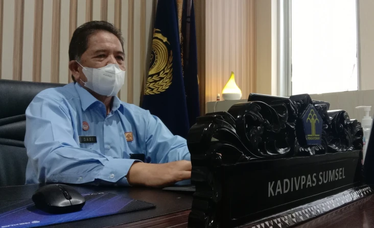 Napi Kabur, Kalapas...