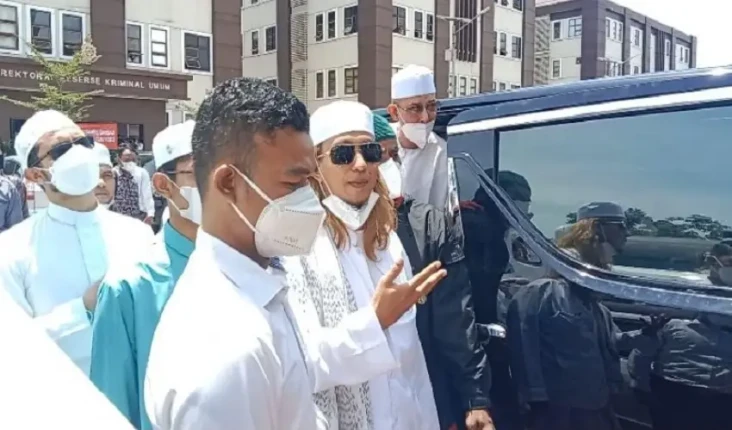Habib Bahar bin Smith...