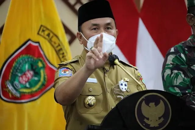 Gubernur Sugianto Desak...