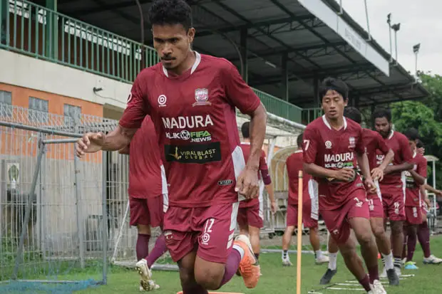 Liga 1 2021/2022, Madura...