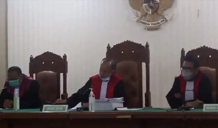 7 Penyelundup Sabu 1,2...