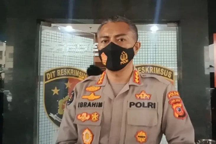 Sketsa Pembunuh Ibu...