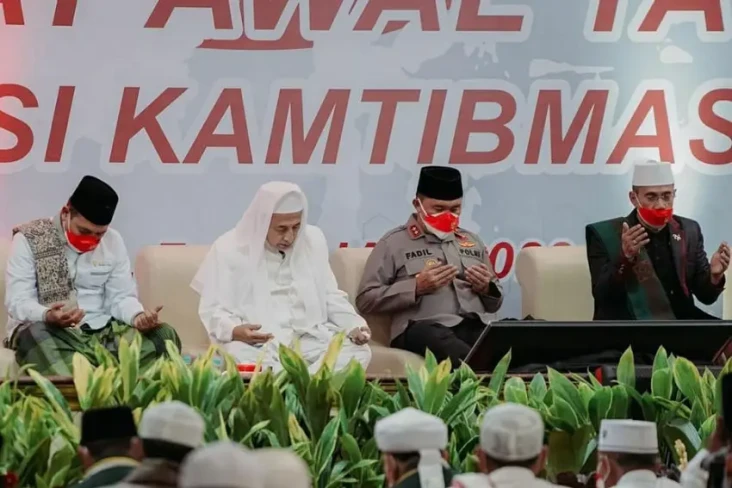 Bersama Alim Ulama,...