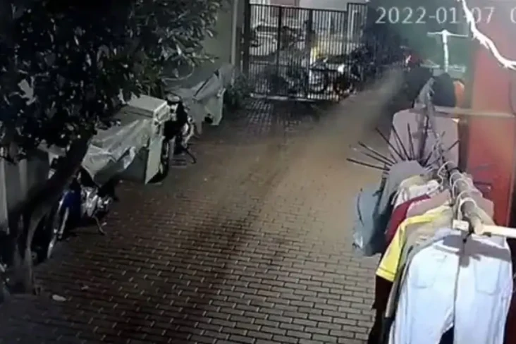 Komplotan Maling Gasak...