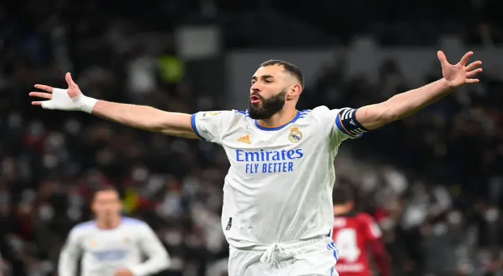Hasil Real Madrid vs...