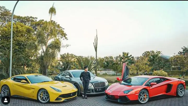 Total 5 Koleksi Supercar...