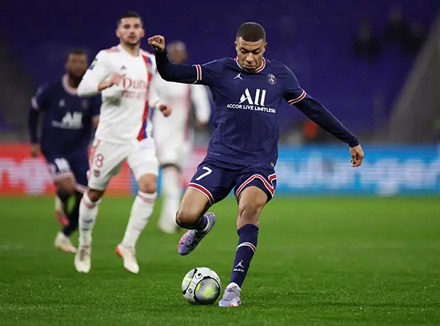 Hasil Lyon vs PSG: Tanpa...