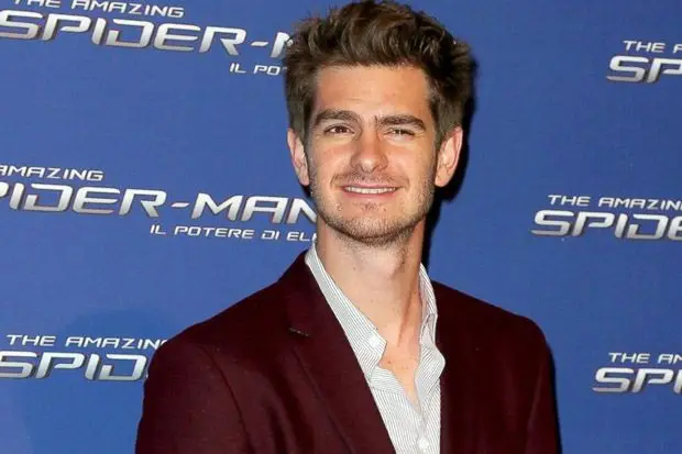 Andrew Garfield Senang...
