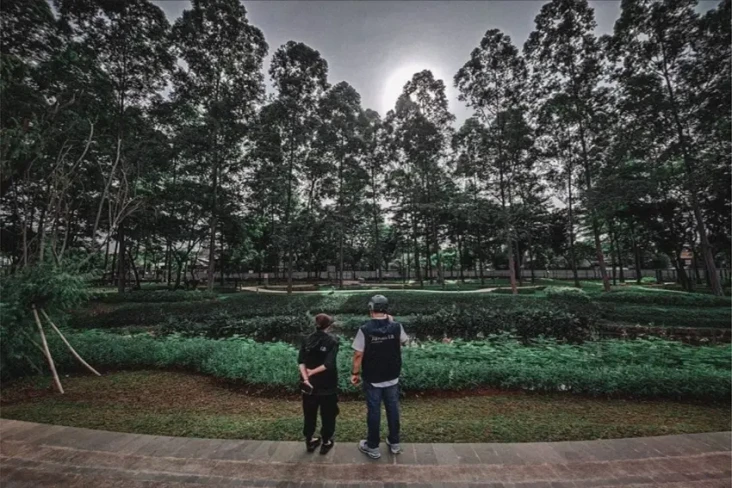 Sambangi Taman Tebet,...