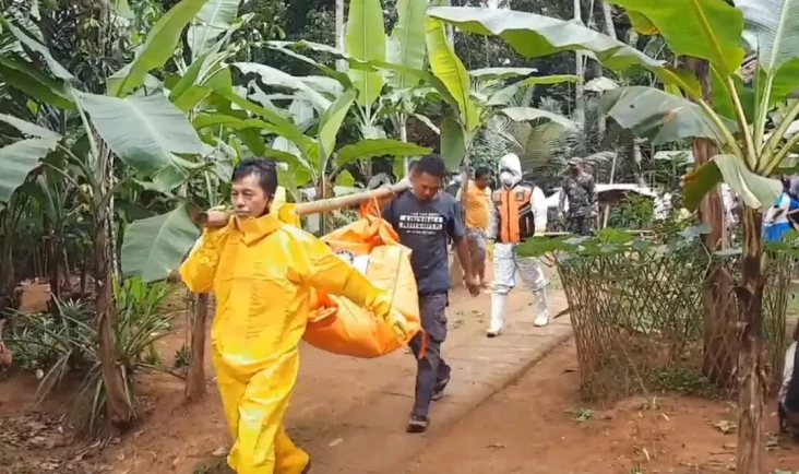 Gempar! Mayat Pria Tanpa...