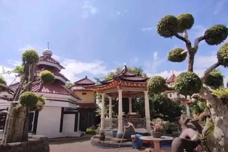 Jadi Wisata Religi,...