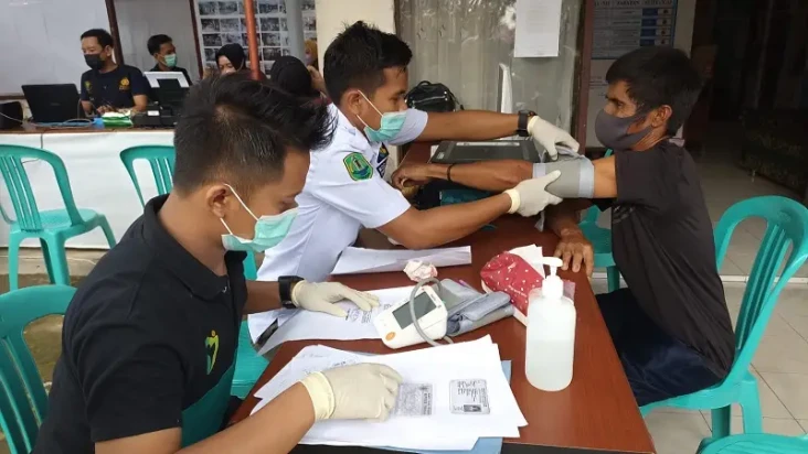 Vaksinasi di Hulu Sungai...