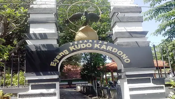 Kudo Kardono Panglima...