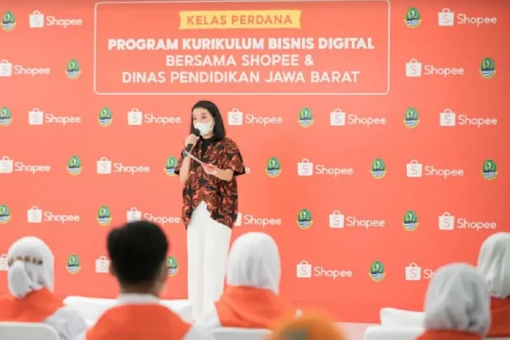 Kurikulum Bisnis Digital...