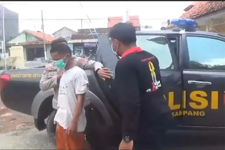 Pemuda Sampang Dijebloskan...