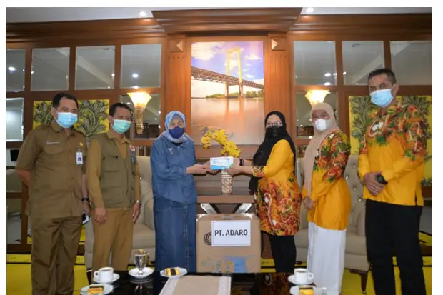 Bupati Terima Bantuan...