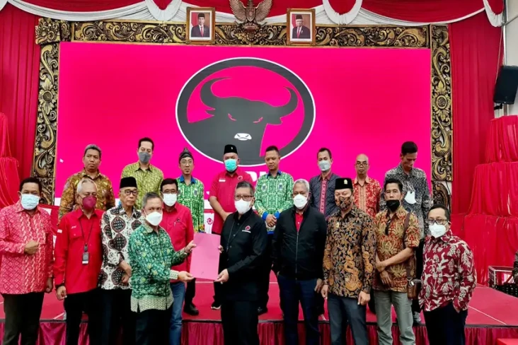 Mimpi Bung Karno dan...