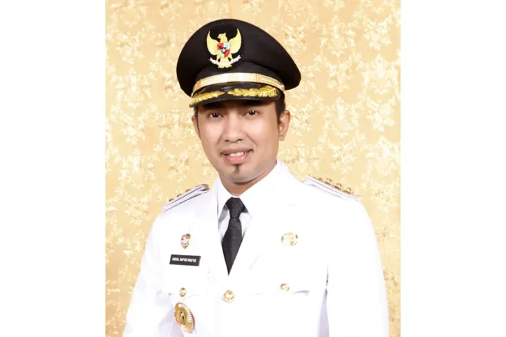 OTT Bupati Penajam Paser...