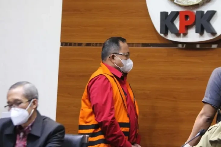 KPK Perpanjang Penahanan...