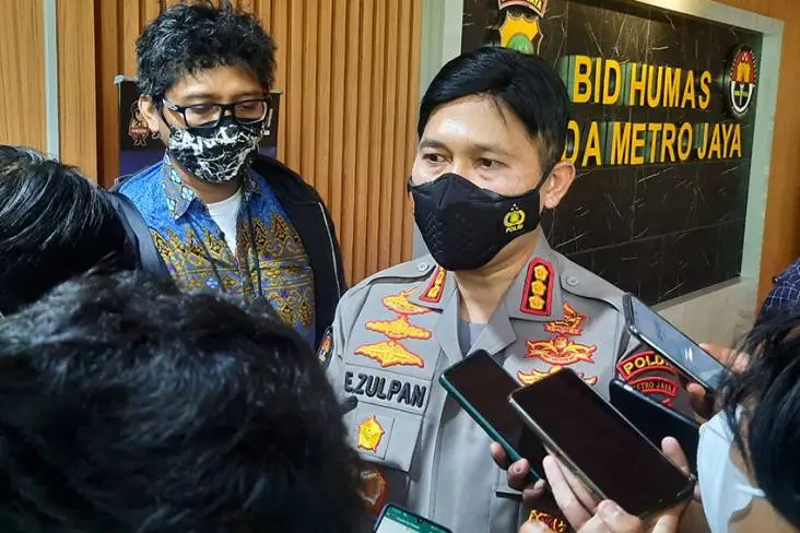 Fakta Kabar 2 WNA Kabur...