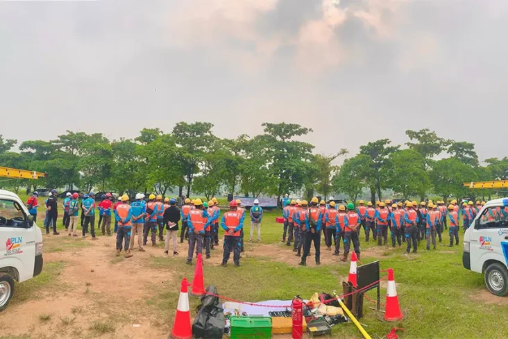 PLN UP3 Cikarang Jaga...
