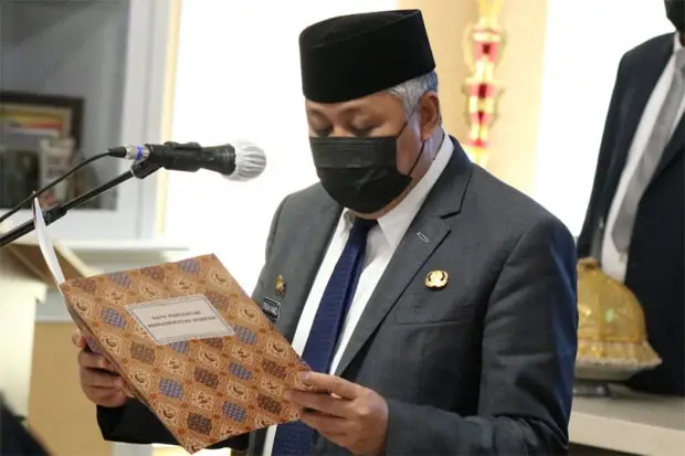 Bupati Pinrang Minta...