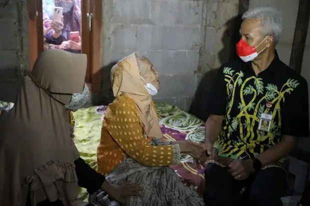 Ganjar Sebut Pola Pengentasan...