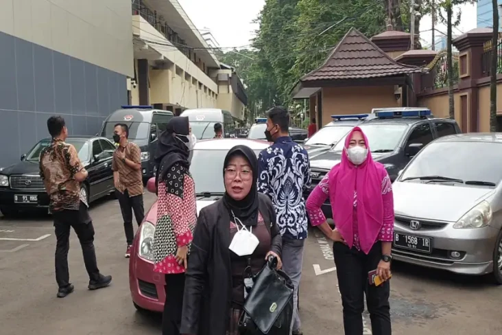 Jakarta Diguncang Gempa,...