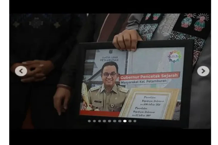 Forum Warga Petamburan...