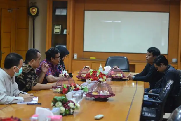 ITB Nobel Mulai Lirik...