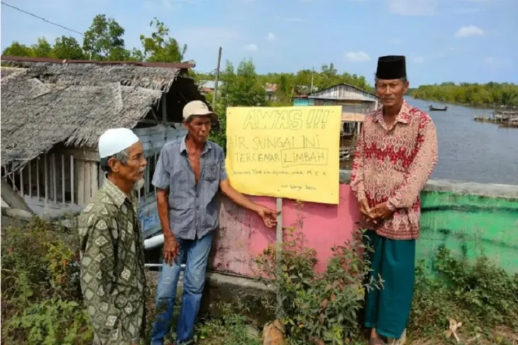 Air Sungai Tercemar,...