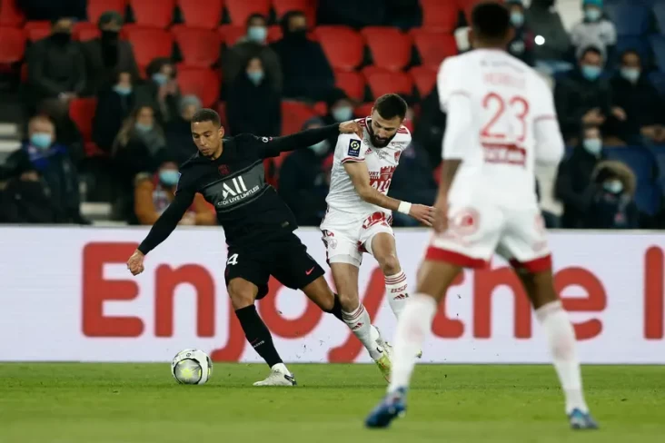 PSG Libas Brest 2-0...