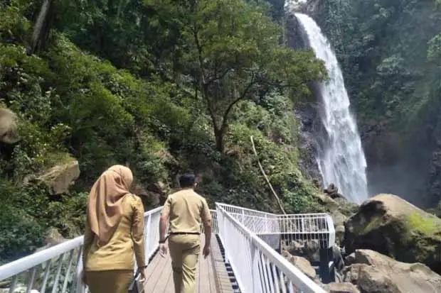 Air Terjun Bissappu...