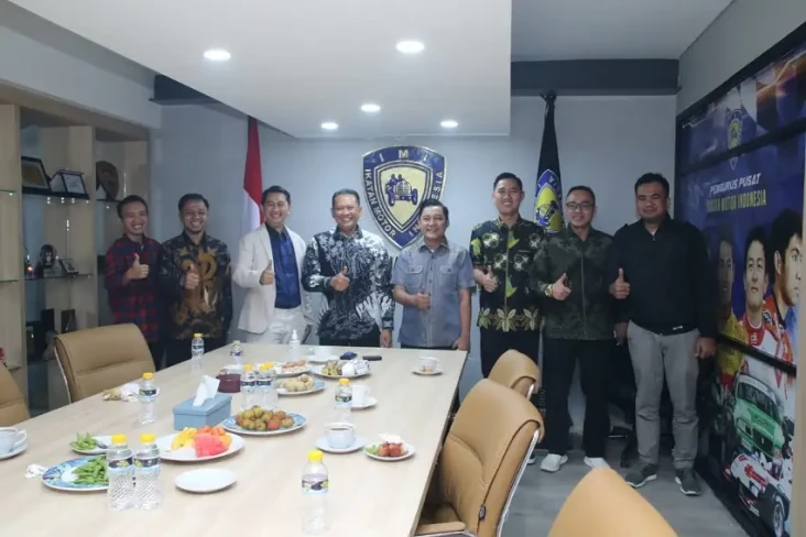 Bamsoet Jadi Ketua Dewan...