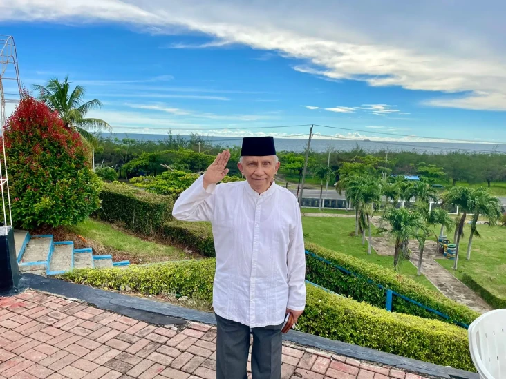 Amien Rais Rajin Keliling...