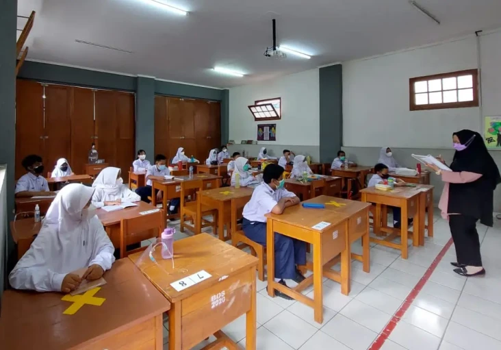 Ada Siswa Baru Pulang...