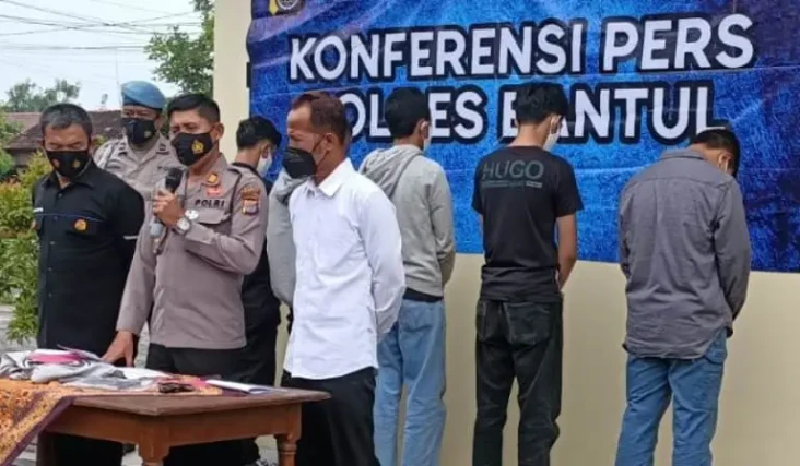 5 Remaja Sok Jagoan...