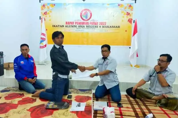 Rapat Pengurus di Malino,...