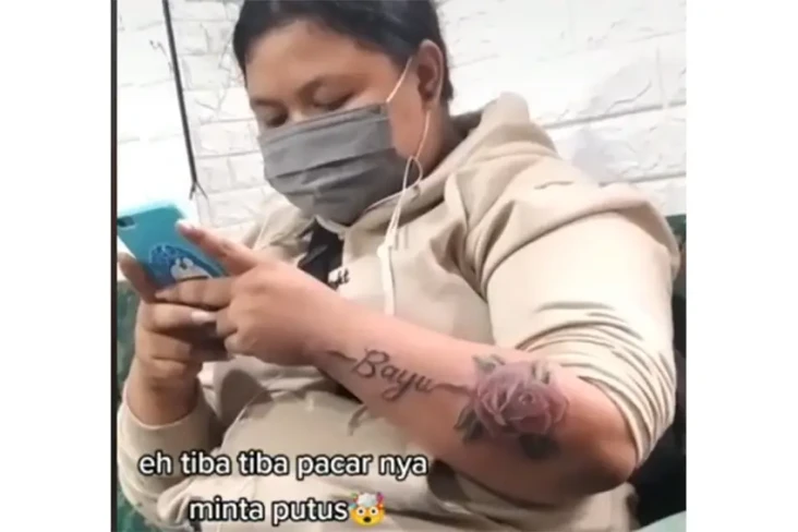 Viral! Wanita Ini Putus...