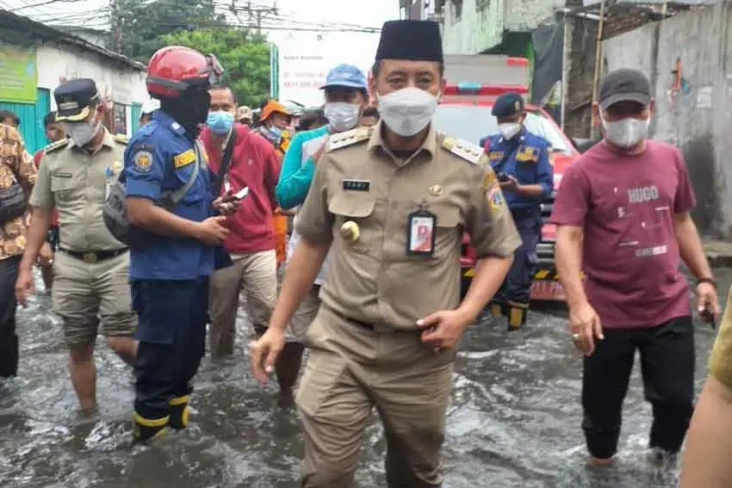 Kali Semongol Meluap...