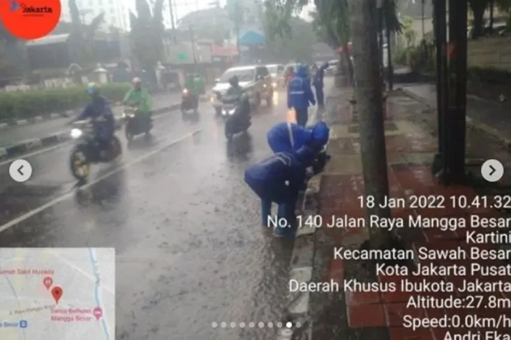 Jakarta Dilanda Hujan...