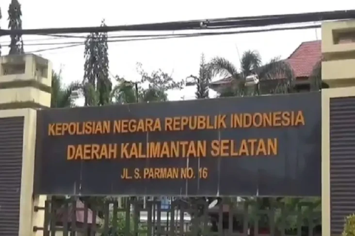 Fakta-fakta Pria Lansia...
