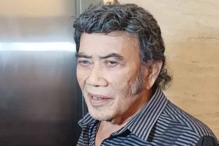 Besuk Ridho Rhoma di...
