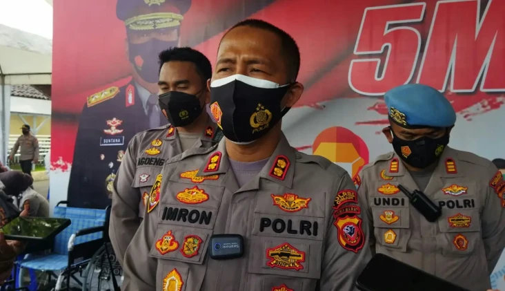 4 Tahanan Polsek Cikalongwetan...