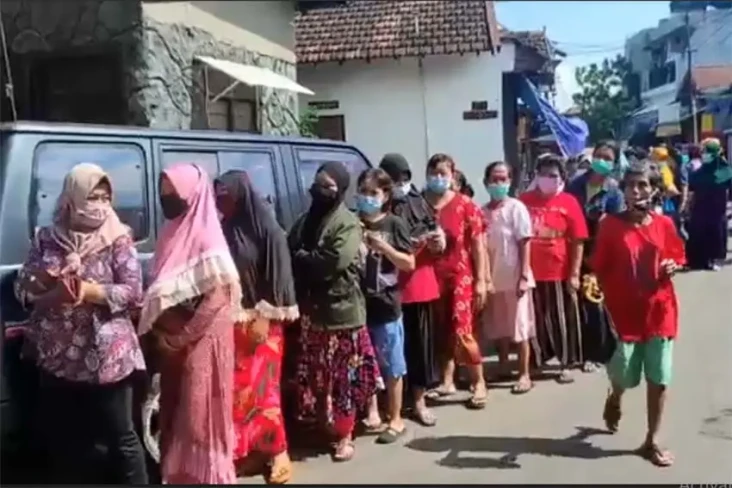 Perjuangan Emak-emak...