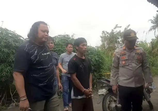 Suami Pembakar Istri...