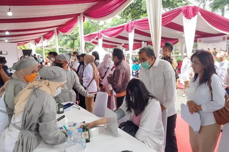 Gerindra Dukung Vaksinasi...